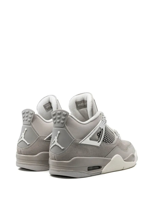 Air Jordan 4 – Frozen Moments
